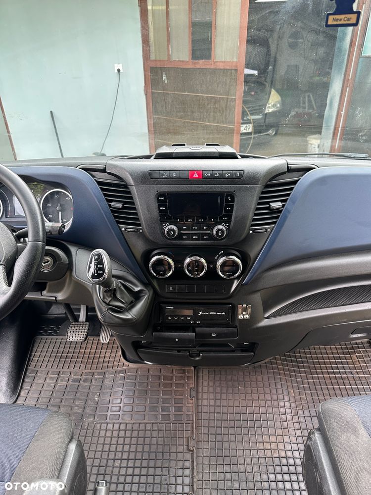Iveco DAILY - 7