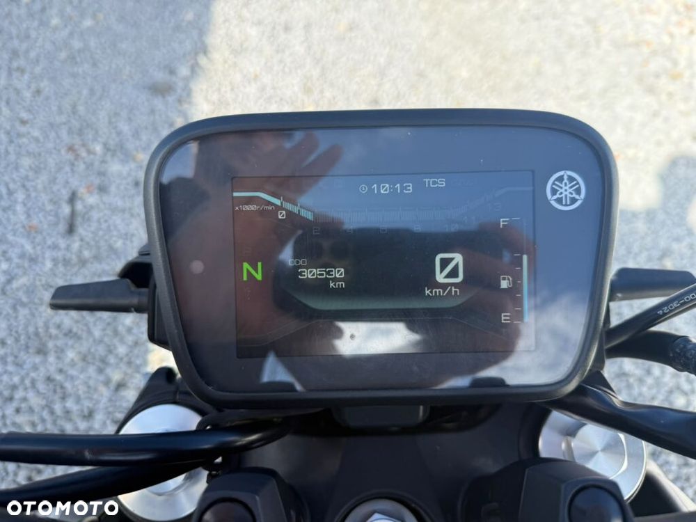 Yamaha MT - 4