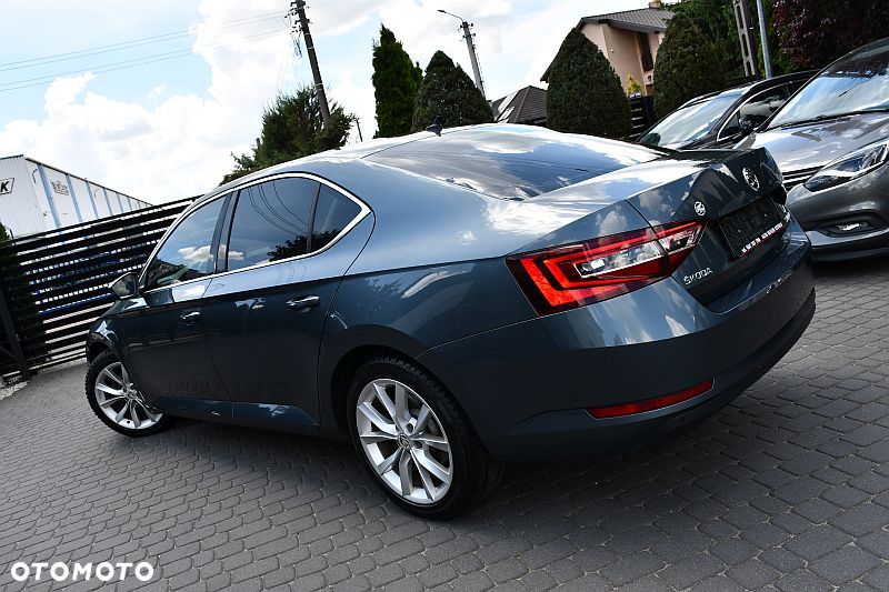 Skoda Superb 1.8 TSI DSG Style - 30