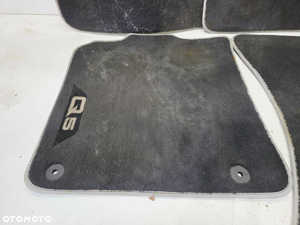 DYWAN DYWANIKI MATERIAŁ WELUR AUDI Q5 8R 8R0061276 8R1061275 - 4