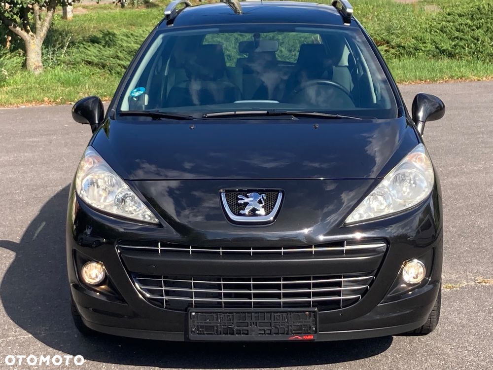 Peugeot 207 - 9
