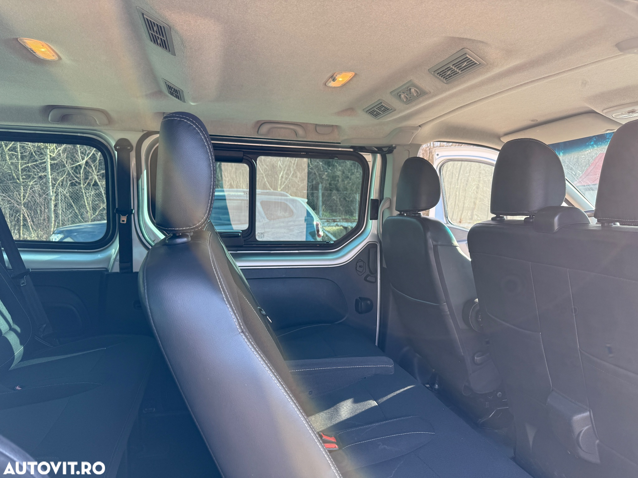 Renault Trafic Combi L2H1 1.6 dCi TT 120 7+1 Expression - 14