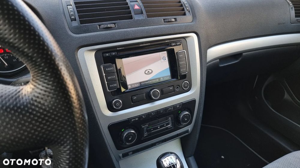 Skoda Octavia 2.0 TDI RS - 16