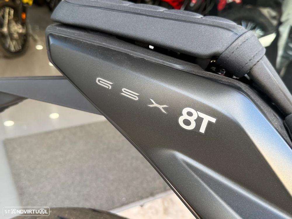Suzuki GSX - 8 TT SERVIÇO !! DESDE 129€ Mês !! - 13