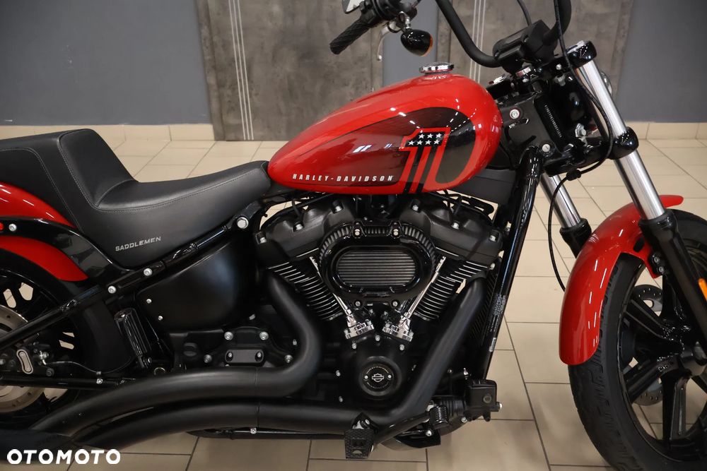Harley-Davidson Dyna Street Bob - 4
