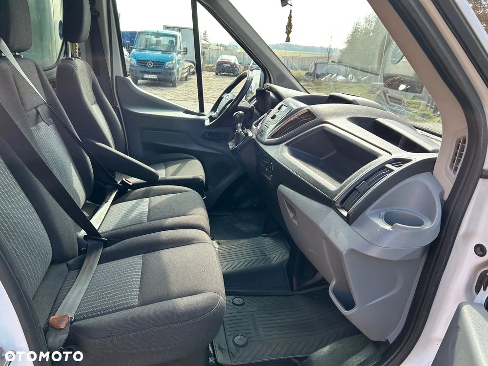 Ford Transit - 8