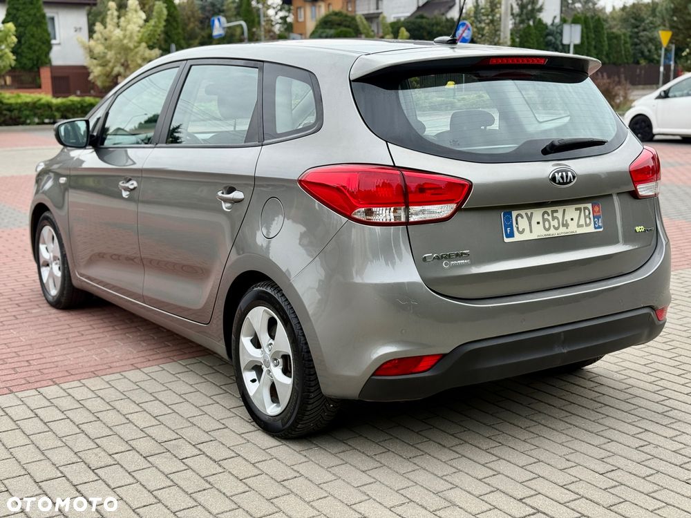 Kia Carens 1.7 CRDi 115 Fifa World Cup Edition - 19