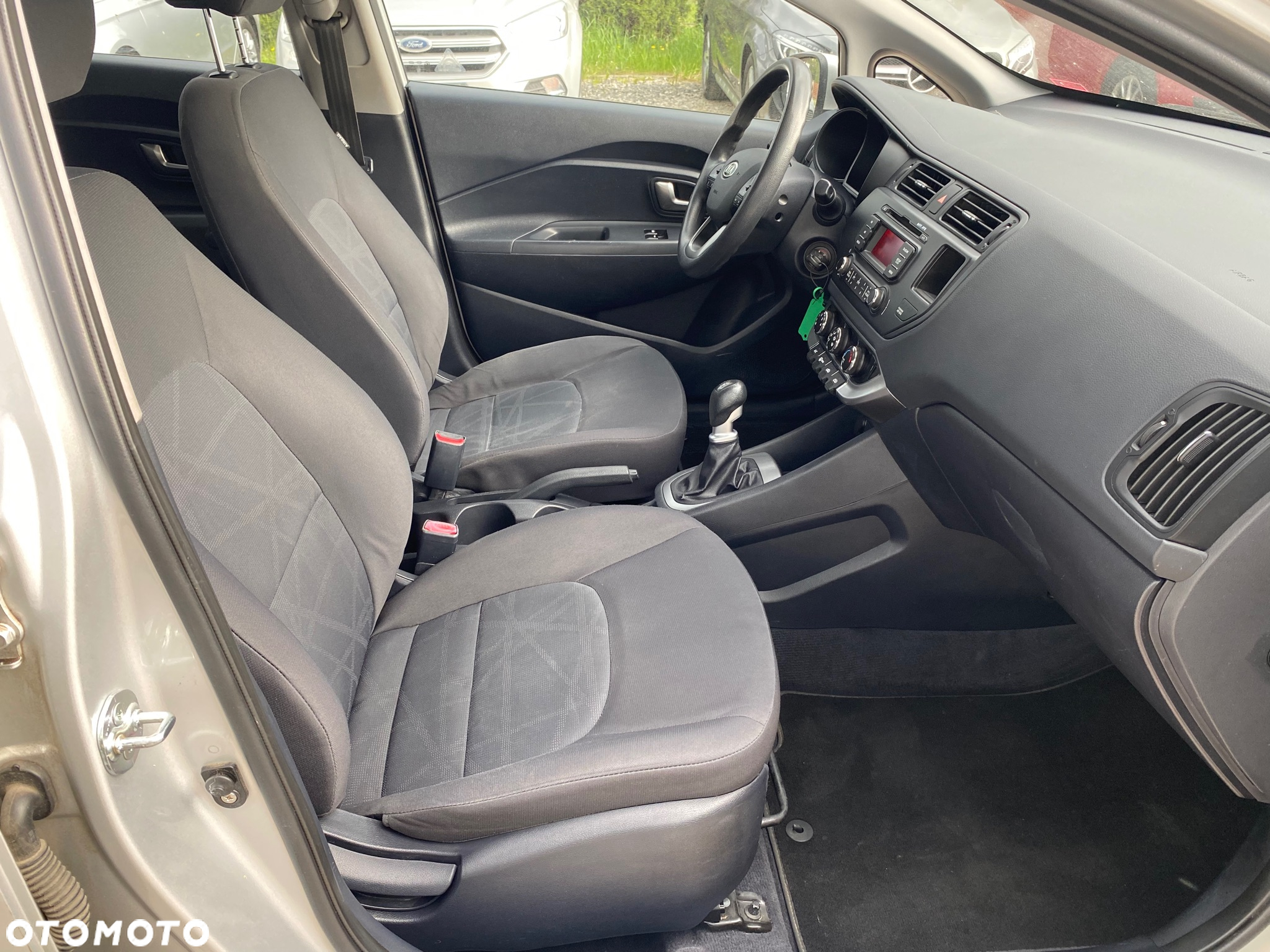 Kia Rio 1.4 Edition 7 - 24