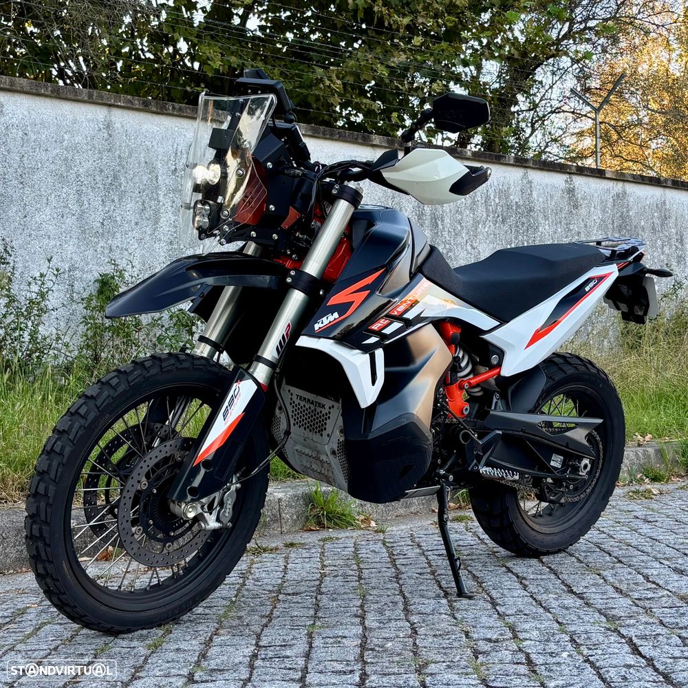 KTM 890 Adventure R - 9