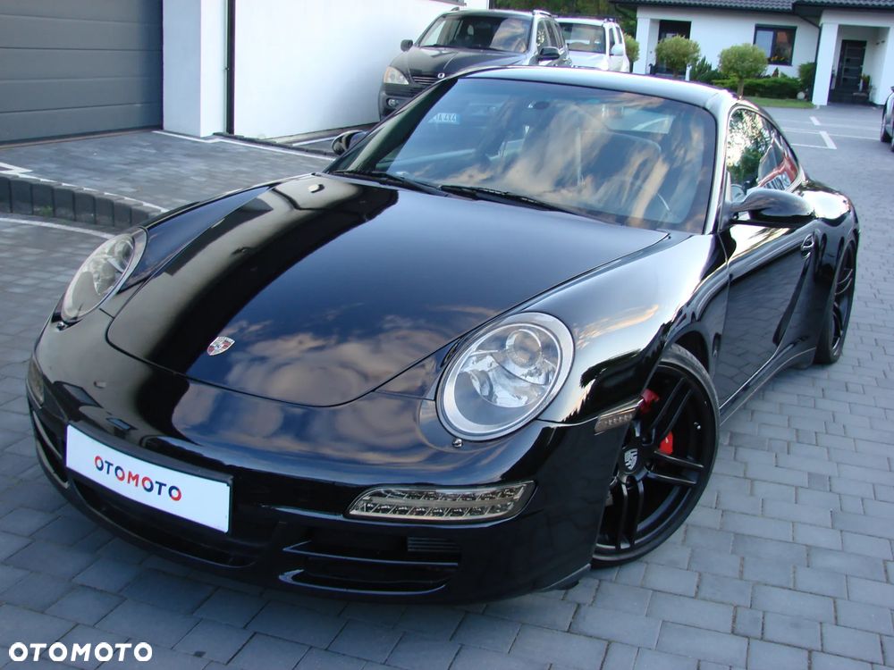 Porsche 911 Carrera 4 S - 2