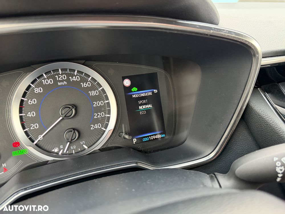 Toyota Corolla 1.8 HSD Dynamic - 25