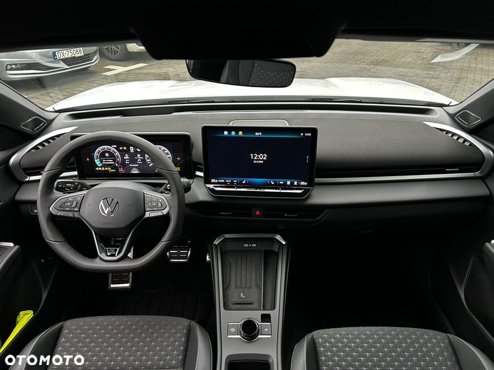 Volkswagen T-Roc - 9