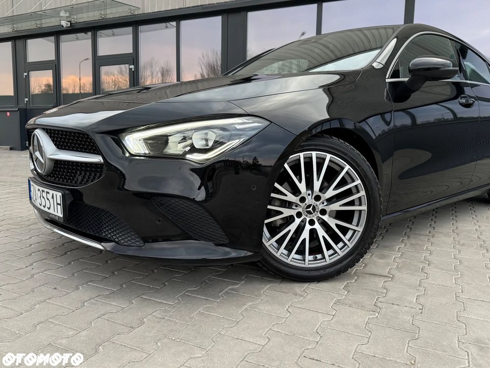 Mercedes-Benz CLA 180 7G-DCT Progressive Line Advanced - 29