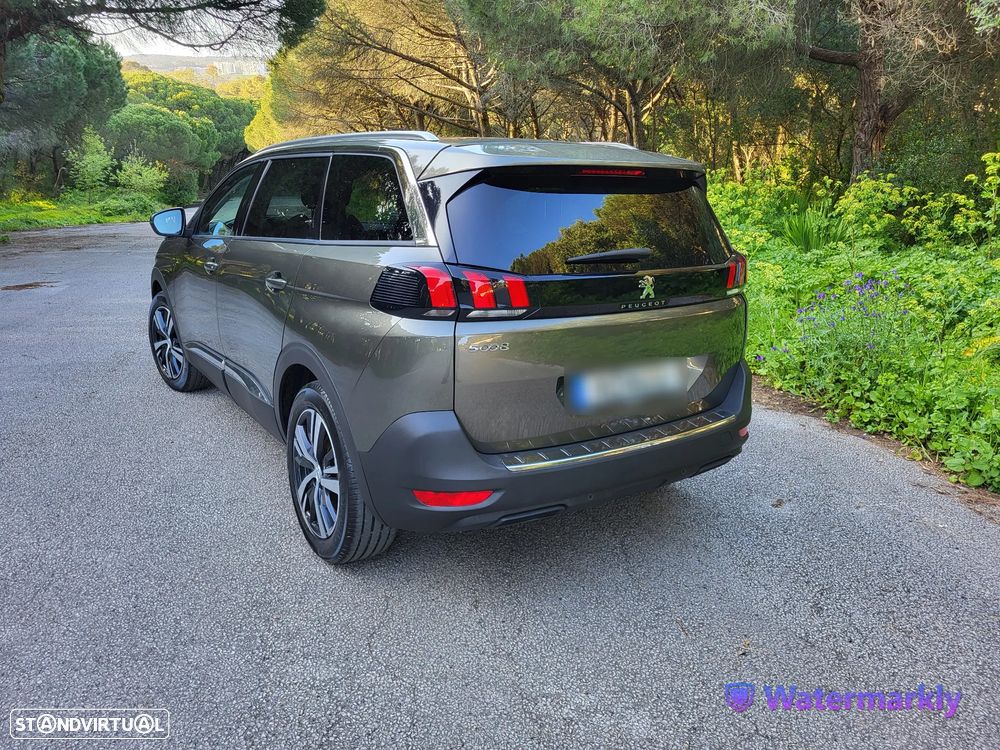 Peugeot 5008 - 11