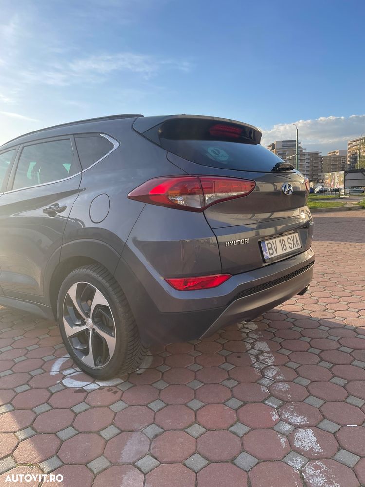 Hyundai Tucson 2.0 CRDI 4WD Automatik Premium - 5