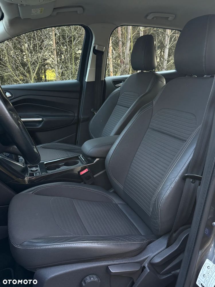Ford Kuga 1.5 TDCi 2x4 Cool & Connect - 17