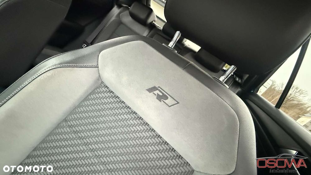 Volkswagen T-Roc - 31