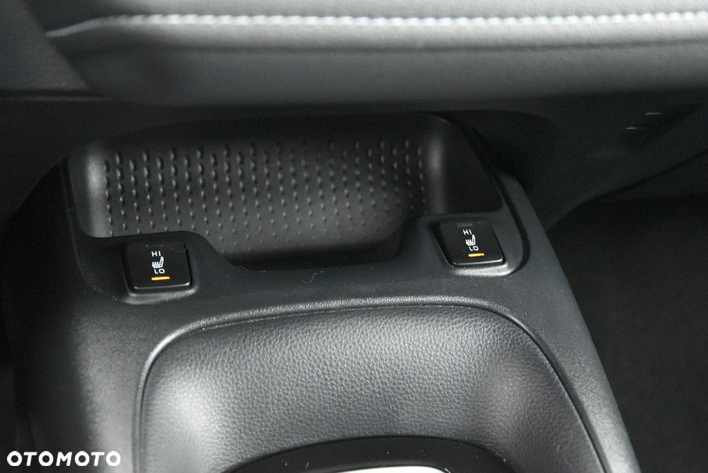 Toyota Corolla - 31