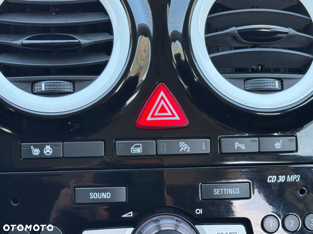 Opel Corsa 1.4 16V Graphite - 13