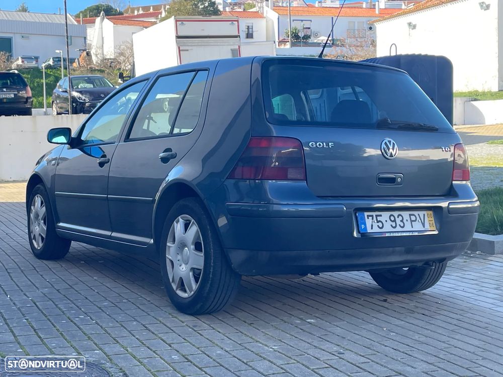 VW Golf 1.9 TDi 25 Anos - 4