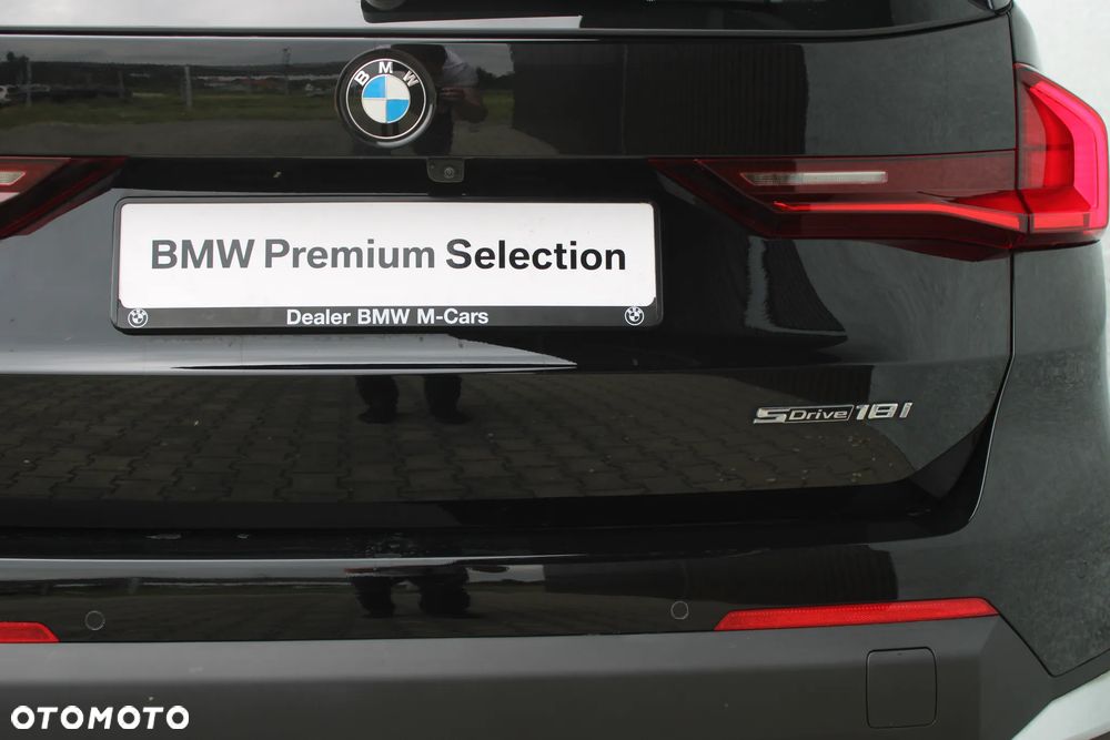 BMW X1 sDrive18i - 13