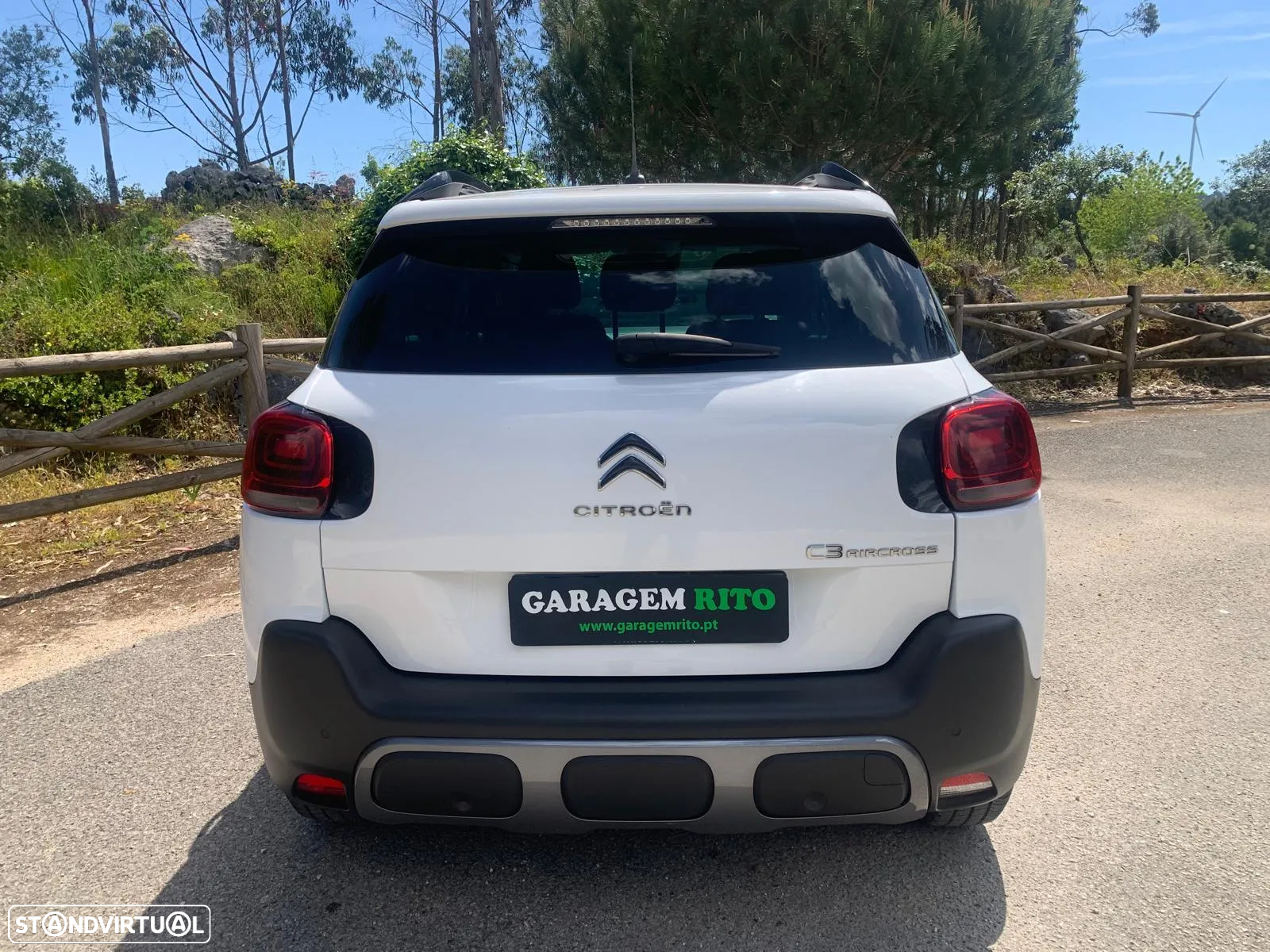 Citroën C3 Aircross 1.2 PureTech Shine - 4