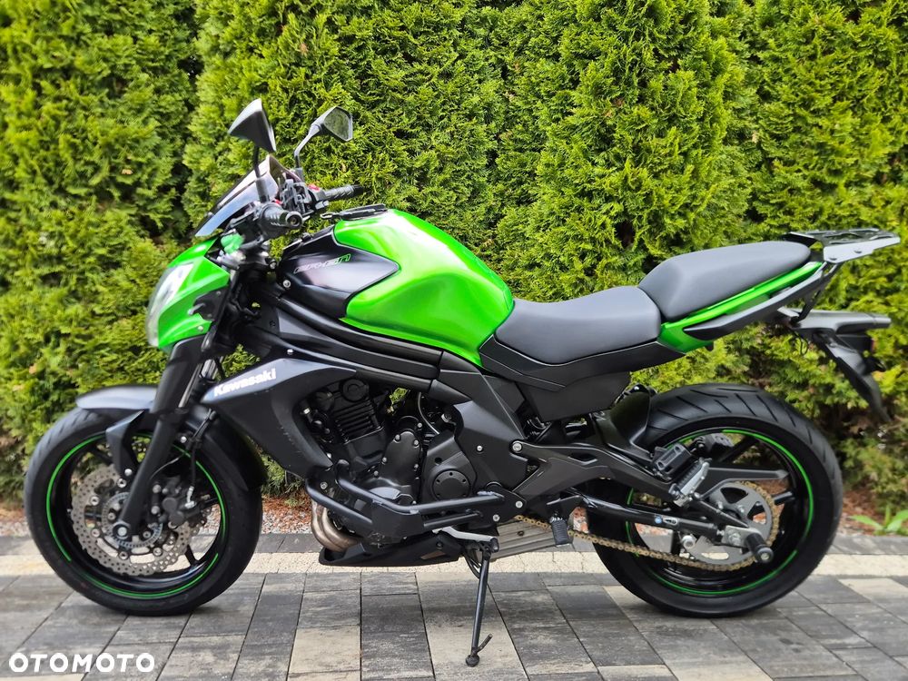 Kawasaki ER - 7