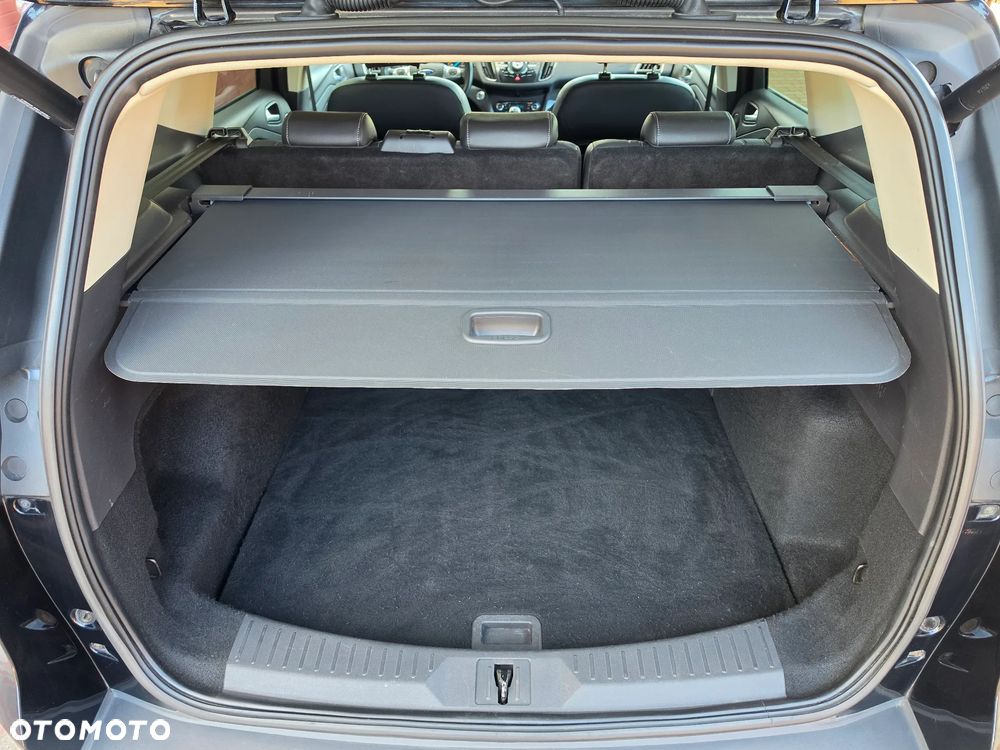 Ford Kuga 2.0 TDCi 4x4 Titanium - 14