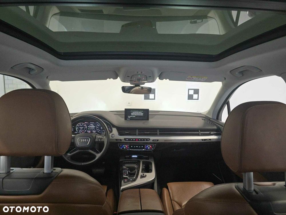 Audi Q7 - 11
