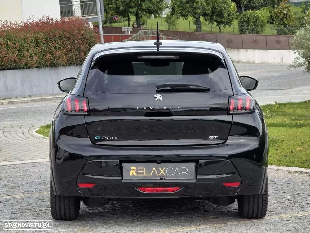 Peugeot e-208 GT - 3