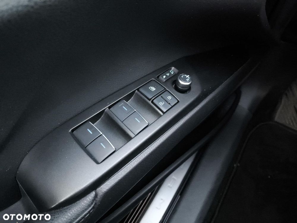 Toyota Camry 2.5 Hybrid Executive CVT - 11