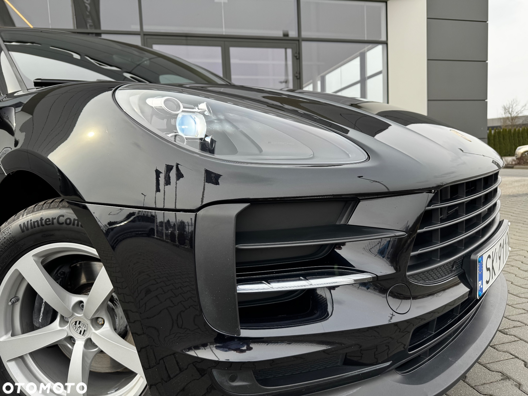 Porsche Macan Standard - 12