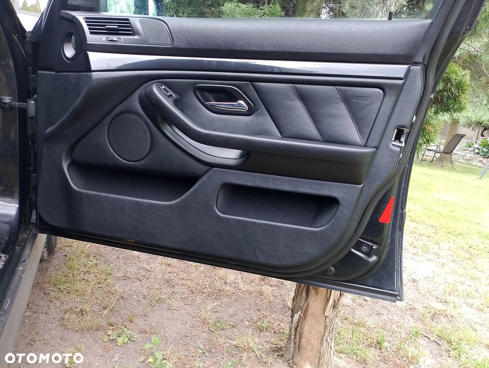 BMW Seria 5 520i - 21