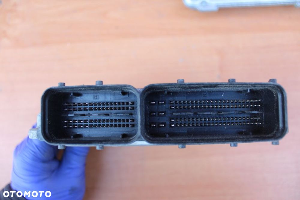 STEROWNIK KOMPUTER SILNIKA OPEL VECTRA C SIGNUM 1.9 CDTI 150KM 0281013408 ET - 4