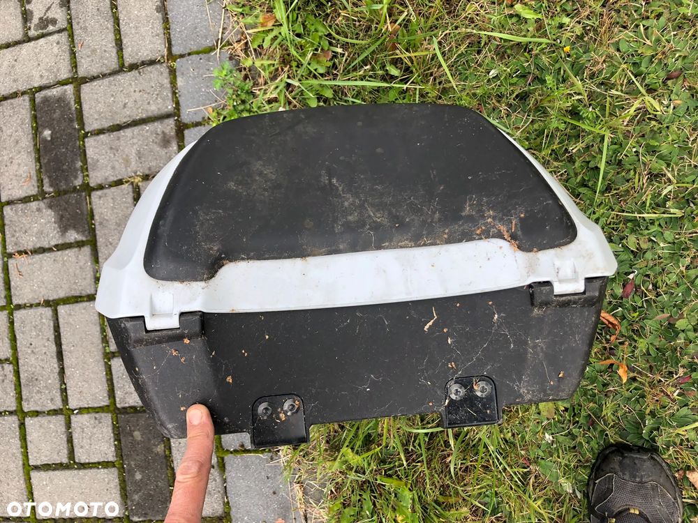 Honda SH 125 300 kufer  tyl kuferek - 3