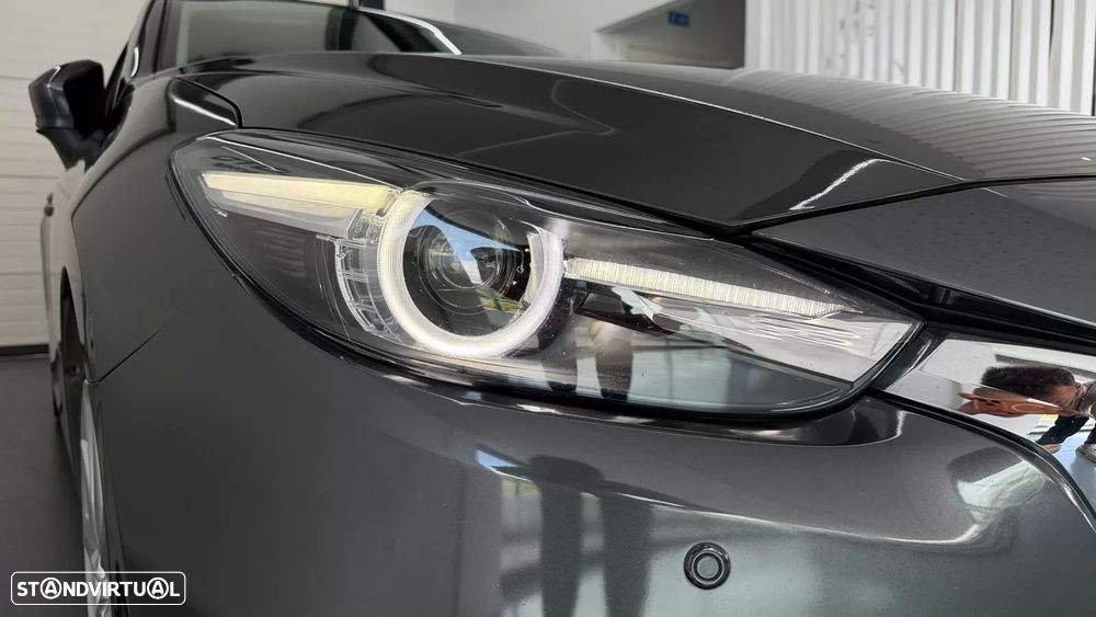 Mazda 3 Hatchback - 6