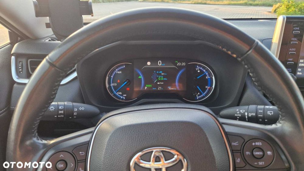 Toyota RAV4 - 6
