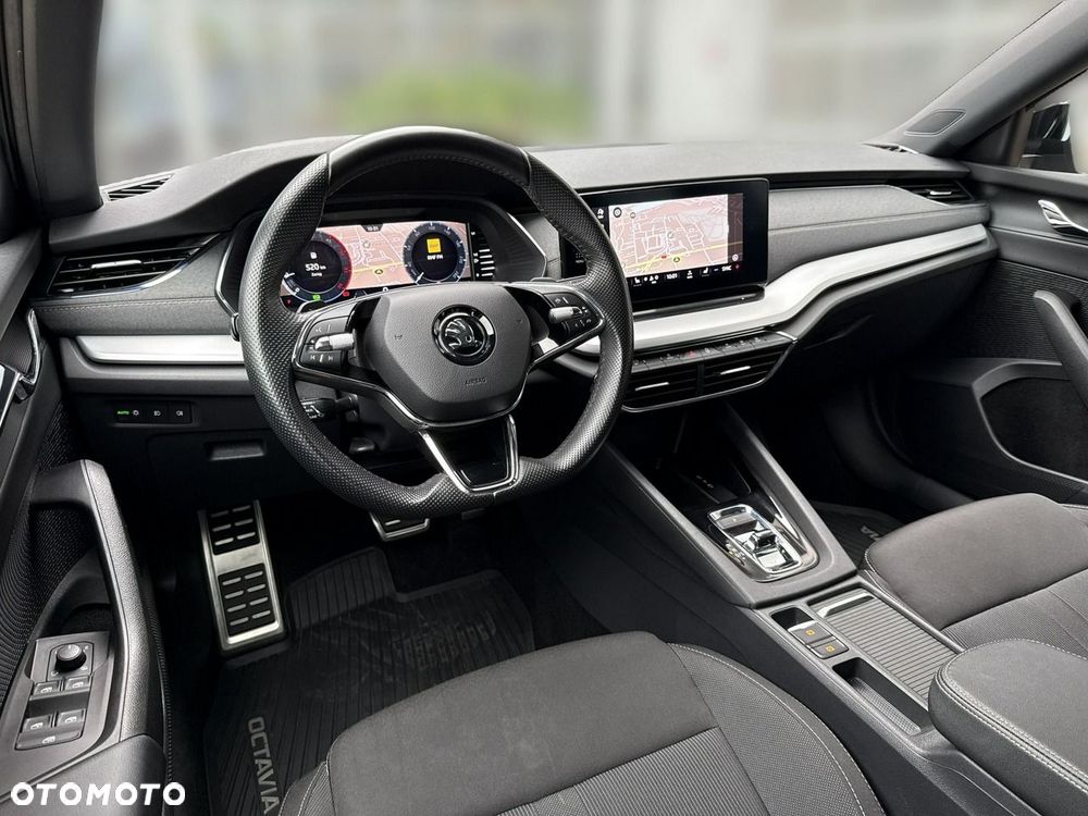 Skoda Octavia 2.0 TDI DSG Style - 11