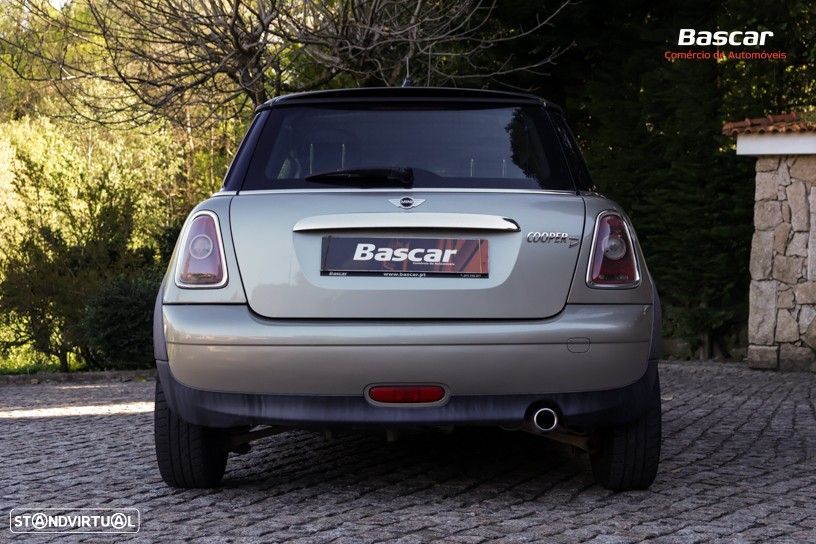 MINI 3 Portas Cooper D - 9