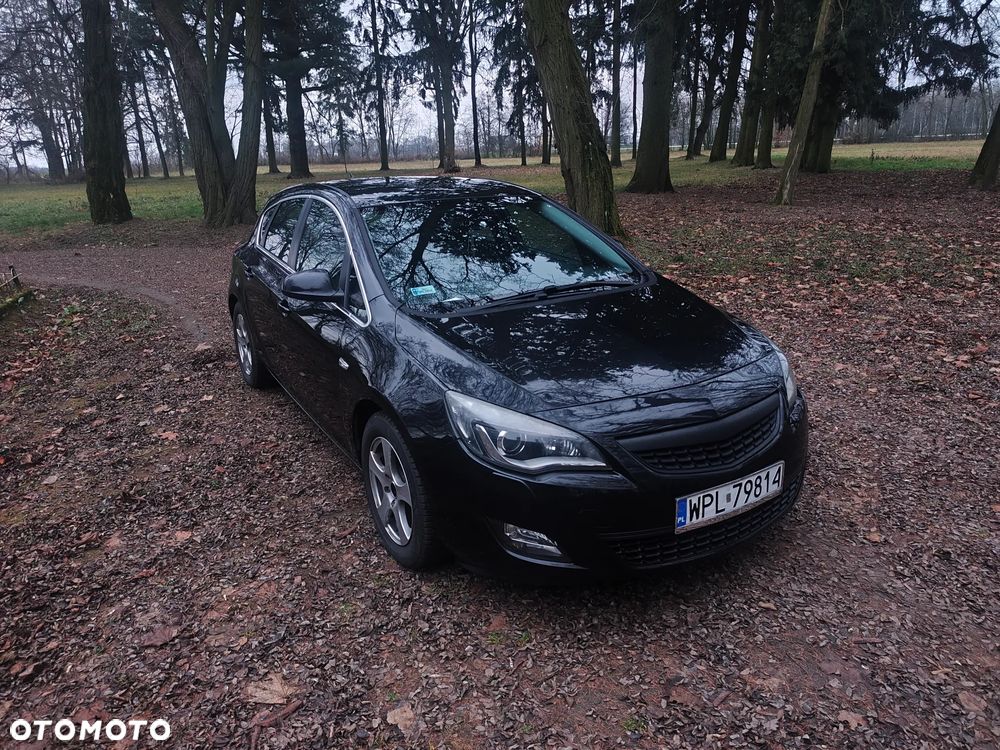 Opel Astra 1.6 T Cosmo - 1