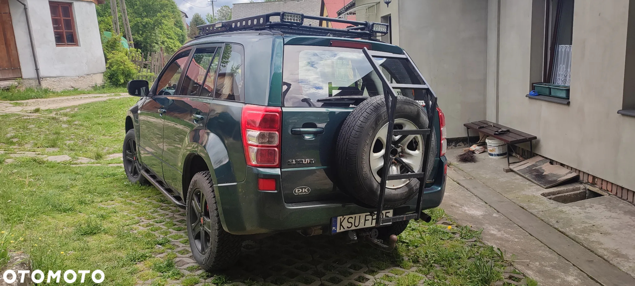Suzuki Grand Vitara 2.0 - 5