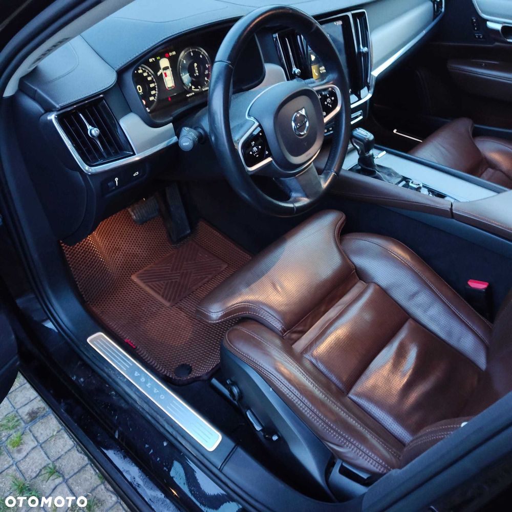 Volvo V90 - 3