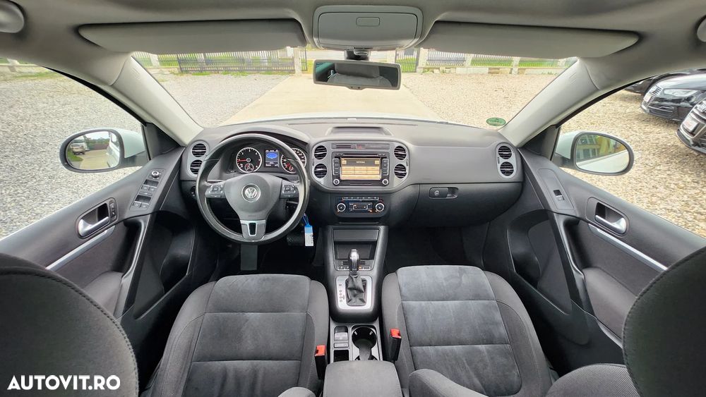 Volkswagen Tiguan 2.0 TDI DPF 4Motion BlueMotion Technology DSG Sport & Style - 31