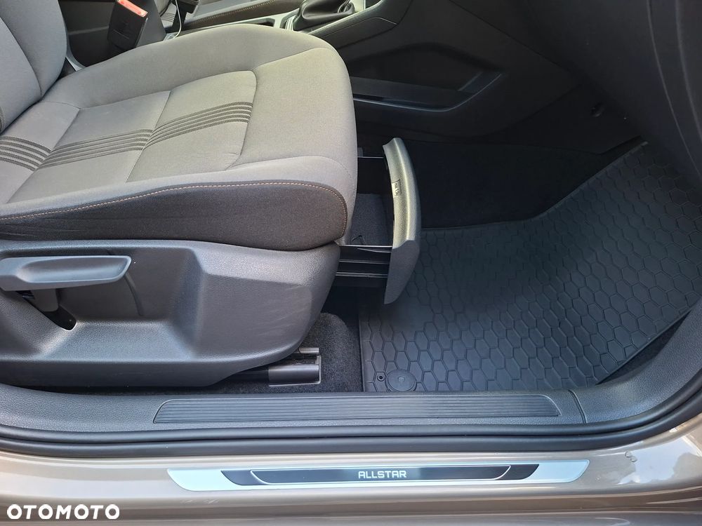 Volkswagen Golf Sportsvan 1.4 TSI BlueMotion Technology DSG Allstar - 21