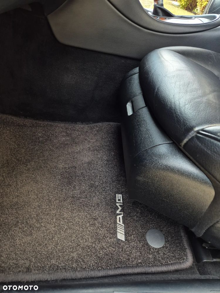 Mercedes-Benz CLS 500 - 17