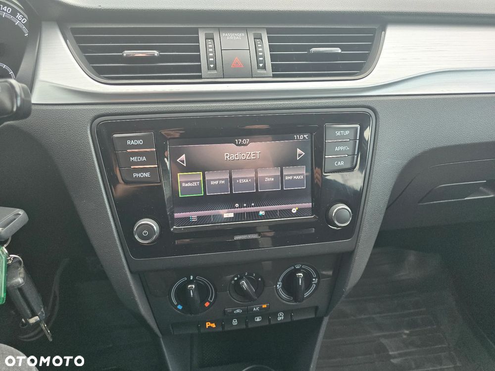 Skoda RAPID - 33