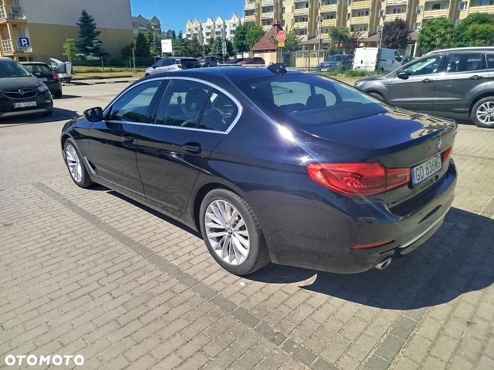 BMW Seria 5 518d Luxury Line - 22