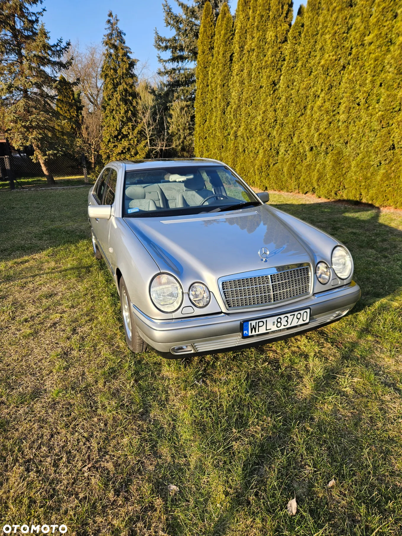 Mercedes-Benz Klasa E - 9