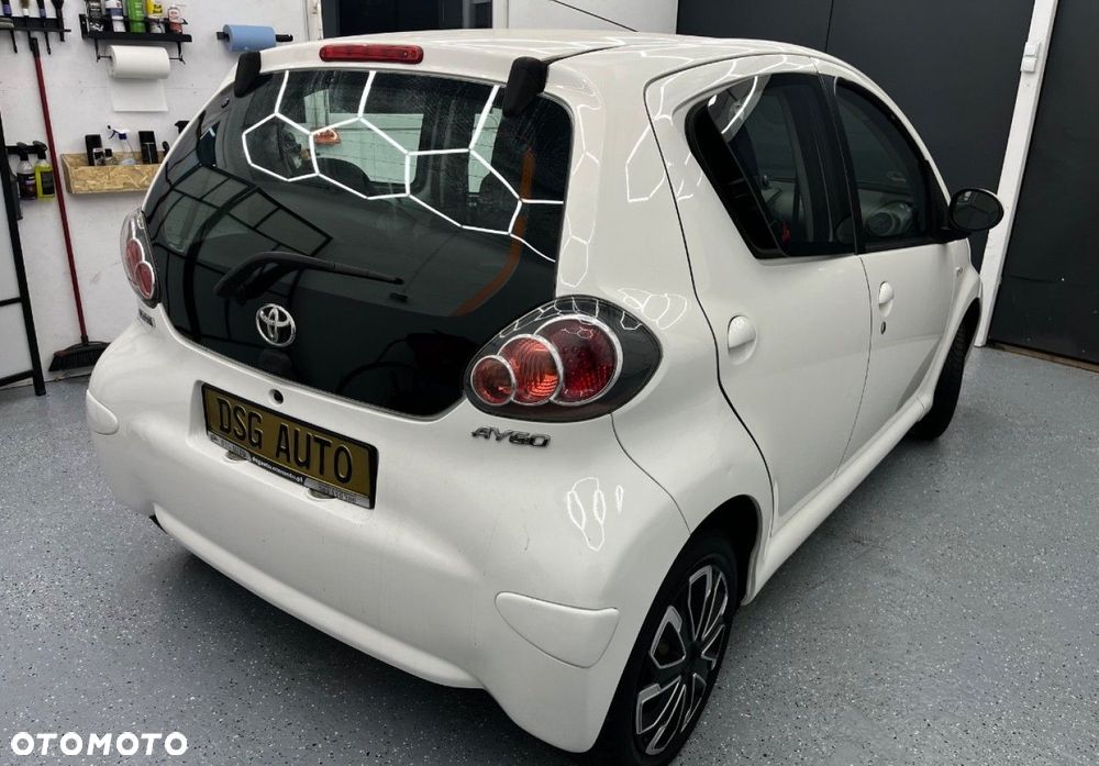 Toyota Aygo - 8