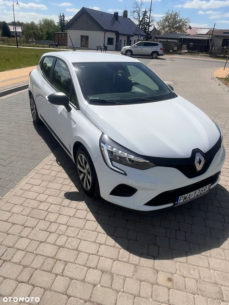 Renault Clio - 8